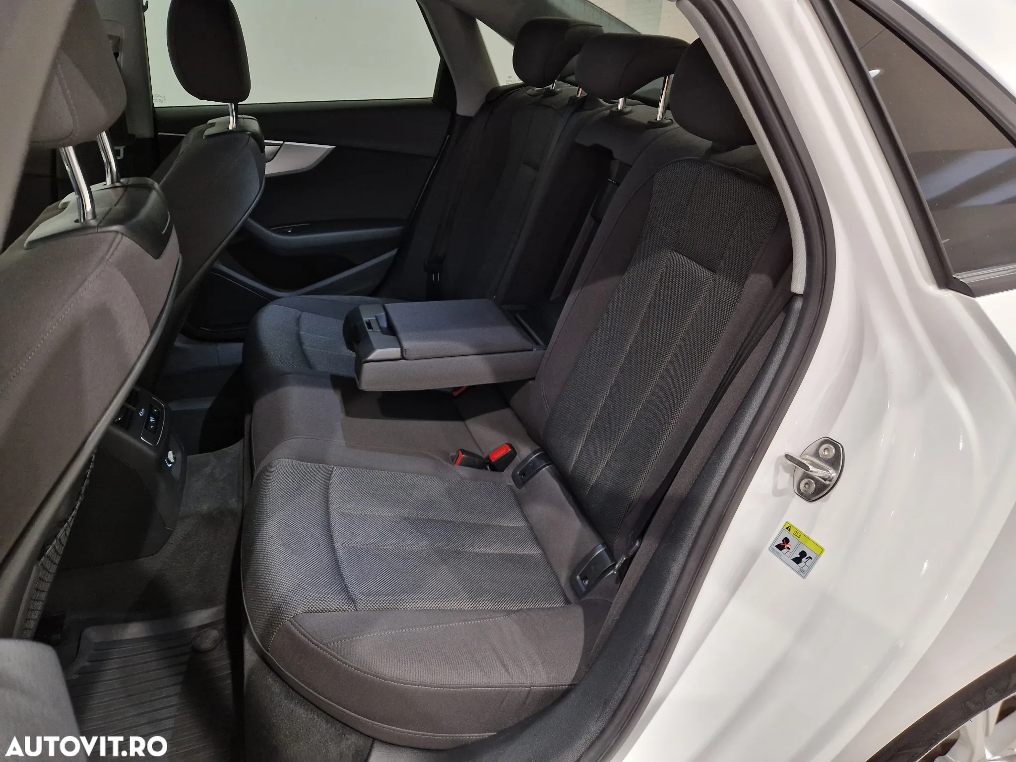 Audi A4 - 14