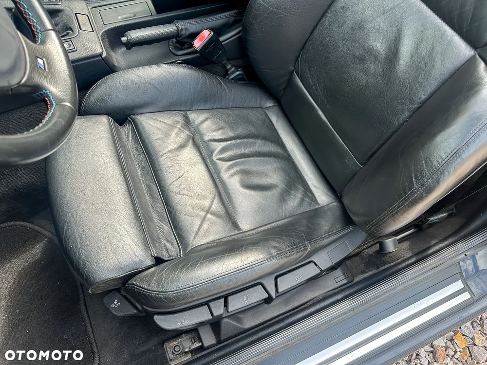 BMW Seria 3 328i - 25