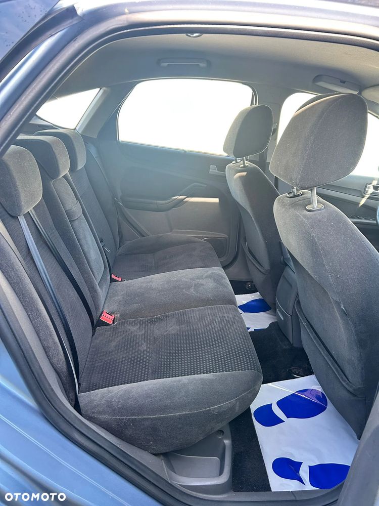 Ford Focus - 14