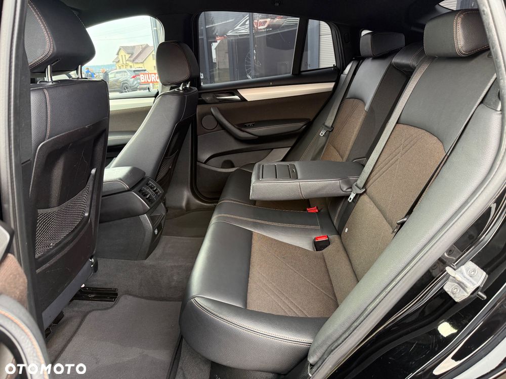 BMW X4 xDrive20d xLine - 34