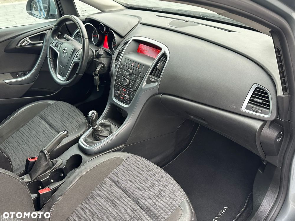 Opel Astra 1.4 Turbo Active - 10
