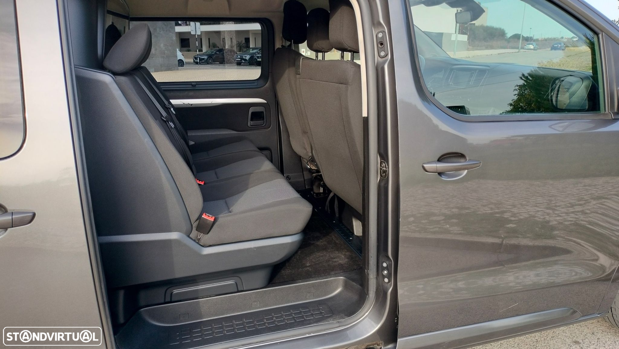 Citroën Jumpy Outro - 12