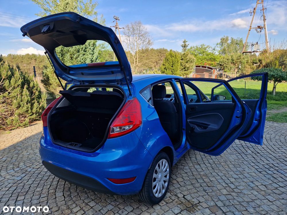 Ford Fiesta 1.25 Champions Edition - 9