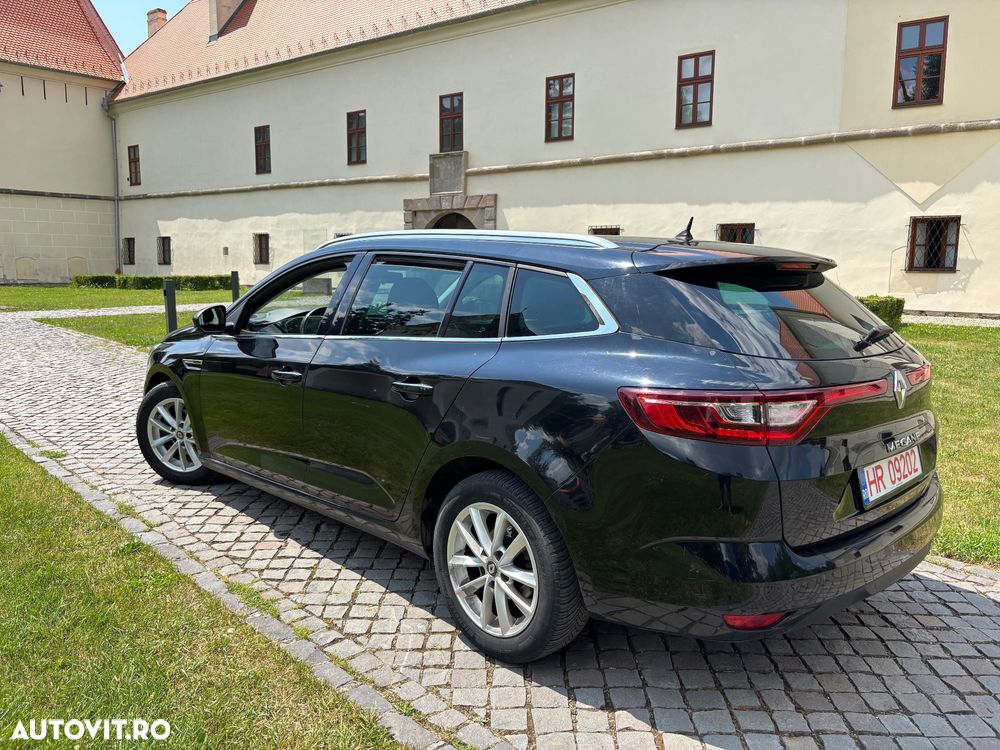 Renault Megane - 11