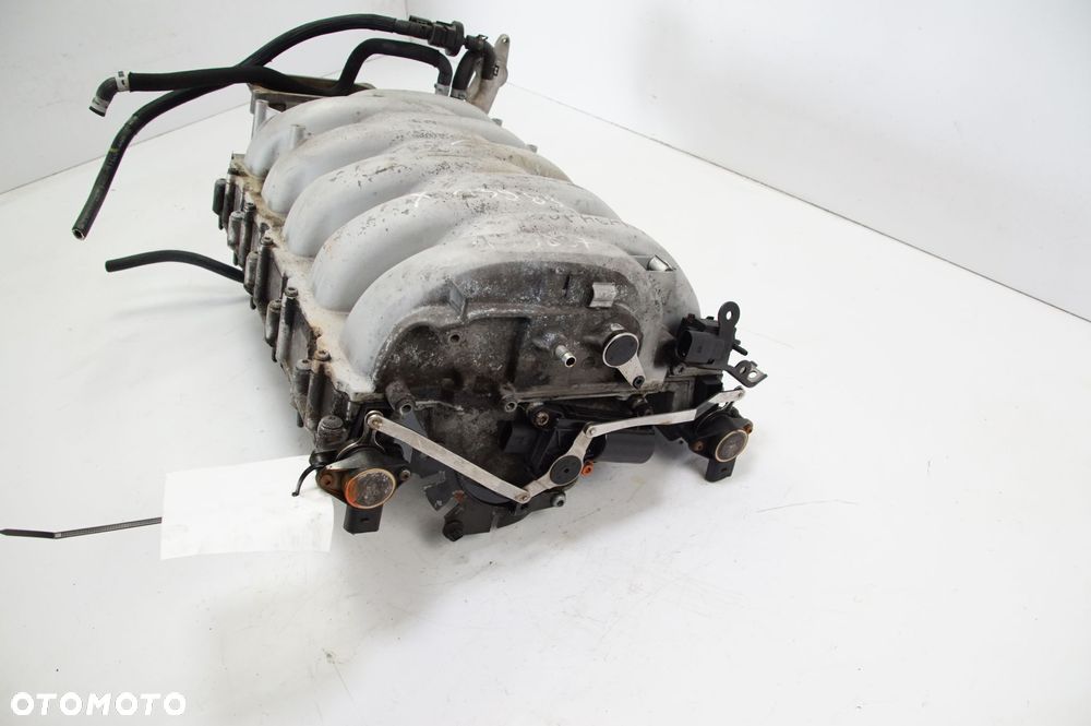 KOLEKTOR SSĄCY AUDI S8 D3 5,2 FSI - 3