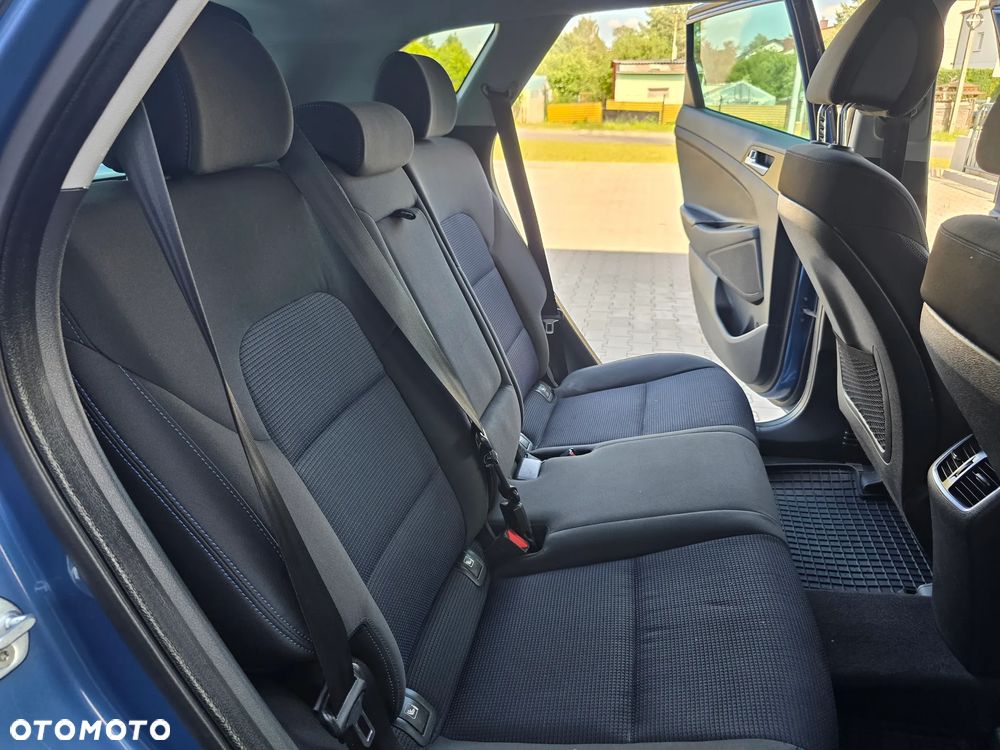 Hyundai Tucson blue 1.6 GDi 2WD Navi - 21