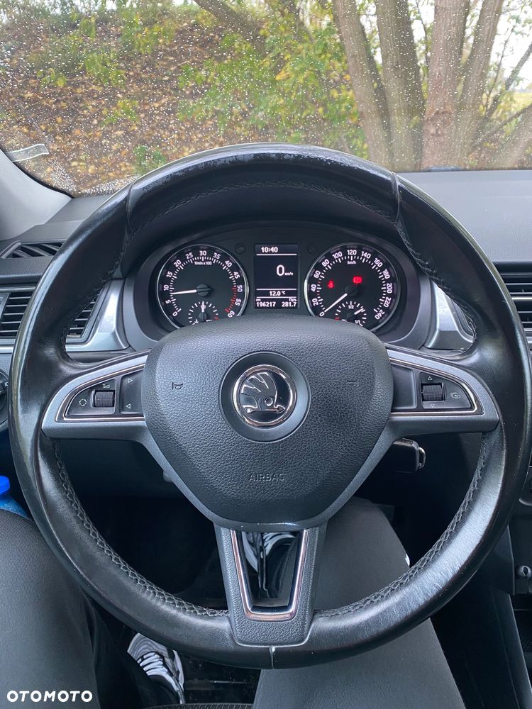 Skoda RAPID - 6