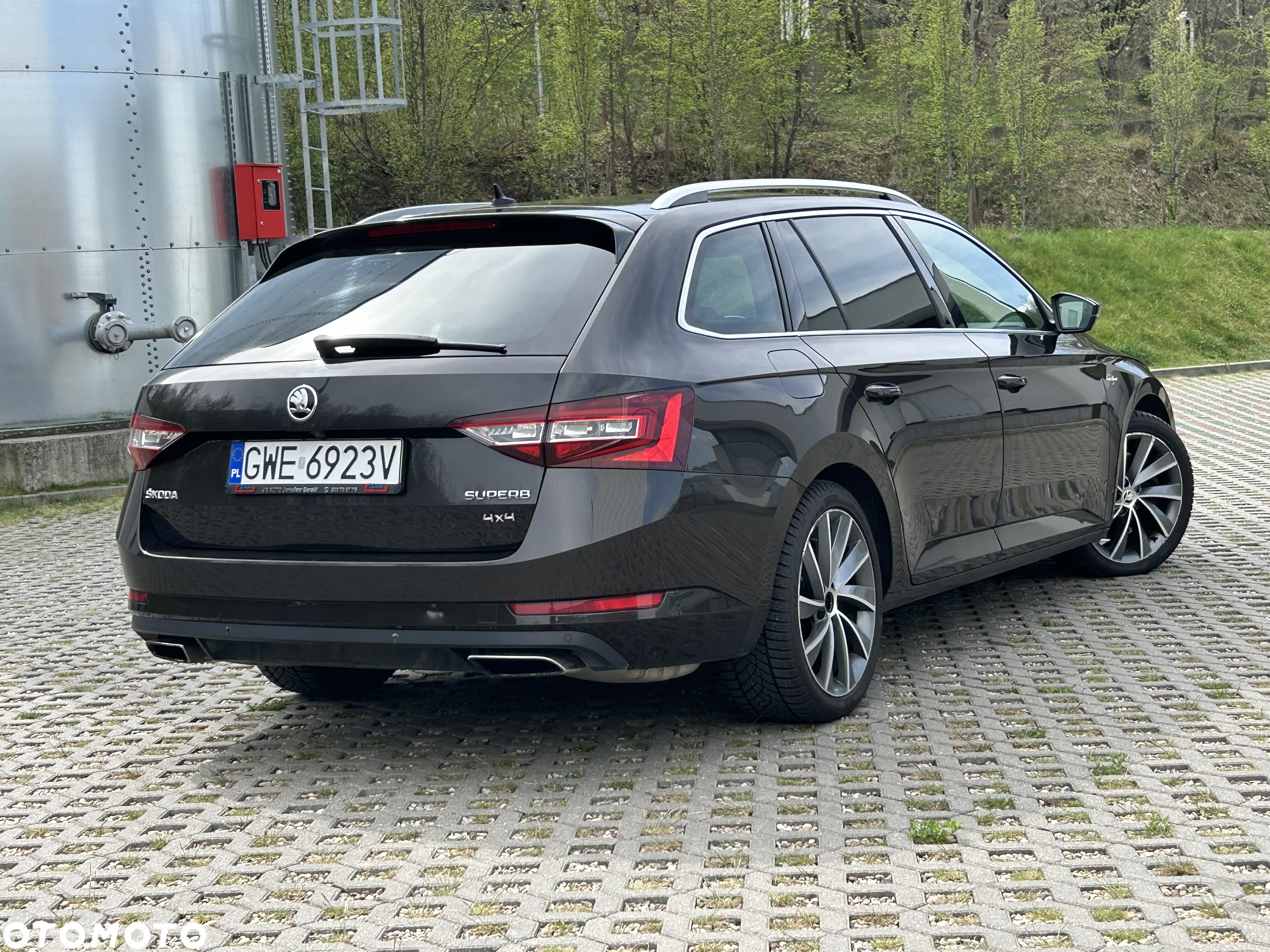 Skoda Superb 2.0 TSI 4x4 L&K DSG - 10