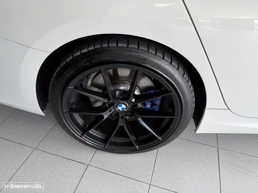 BMW 330 e Pack Desportivo M Auto - 50