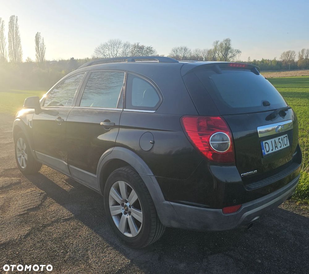 Chevrolet Captiva - 4