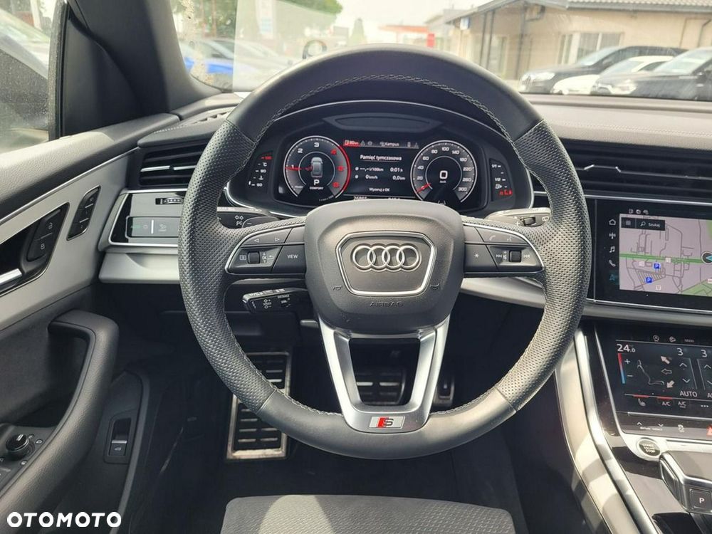 Audi Q8 - 22