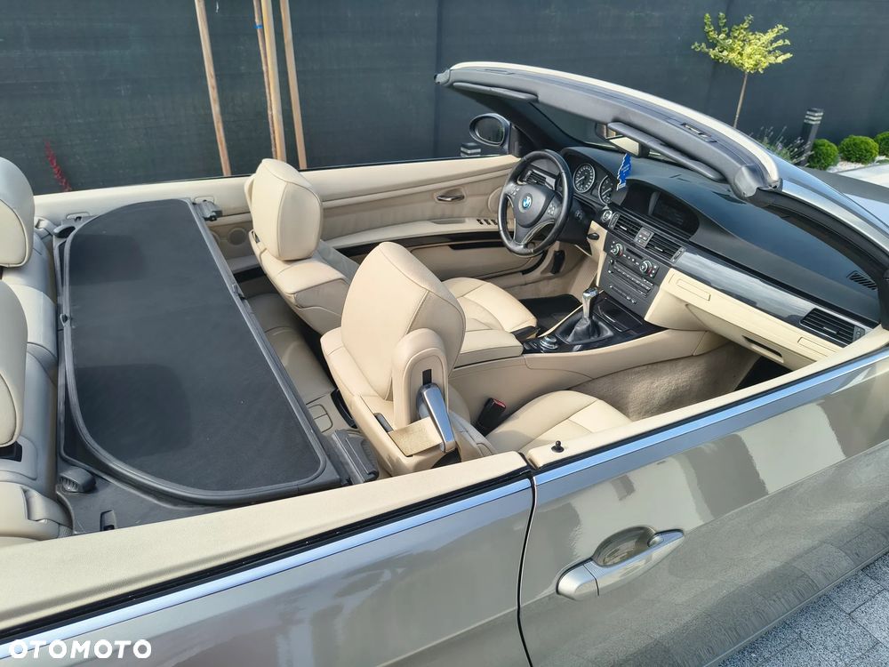 BMW Seria 3 - 25