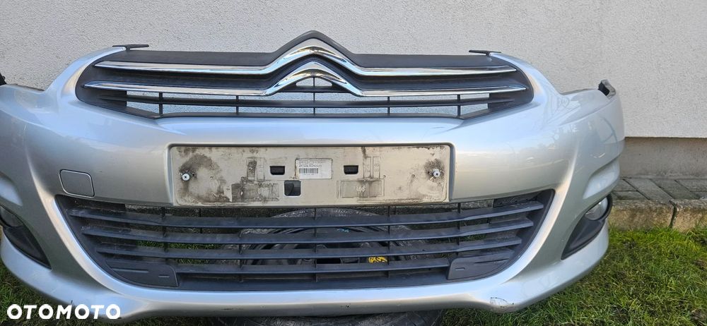 Zderzak przedni przód kompletny Citroen C4 II B7 EZR (bez malowania) - 3