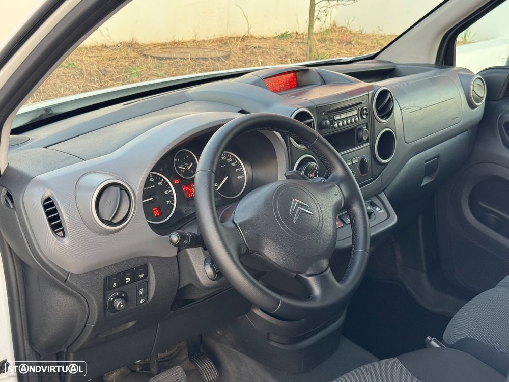 Citroën BERLINGO 1.6 Hdi / CX.AUTOMATICA / 3 LUGARES / GARANTIA - 15