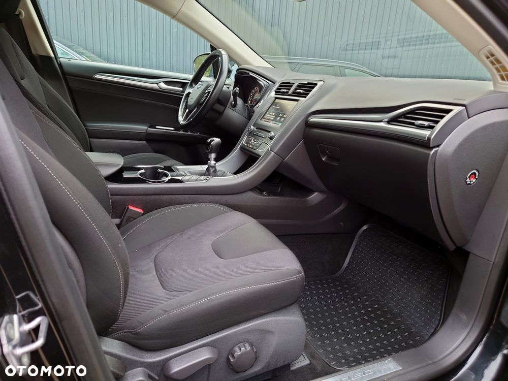 Ford Mondeo 2.0 TDCi Titanium - 14