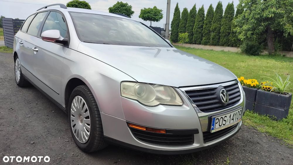 Volkswagen Passat Variant 1.6 Trendline - 1