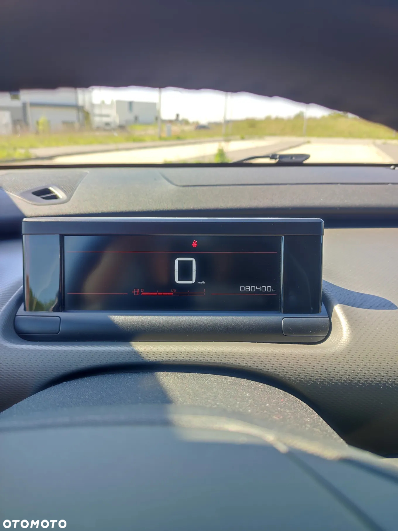 Citroën C4 Cactus 1.2 PureTech Shine S&S - 8