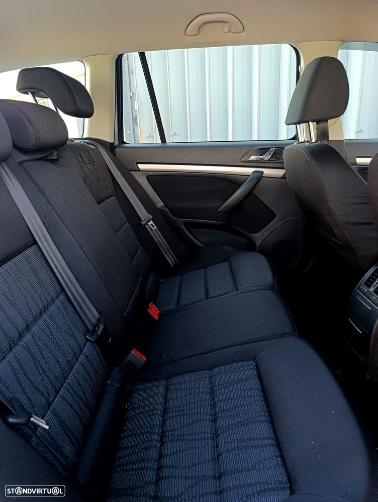 Skoda Octavia Break 1.6 TDi Elegance - 9