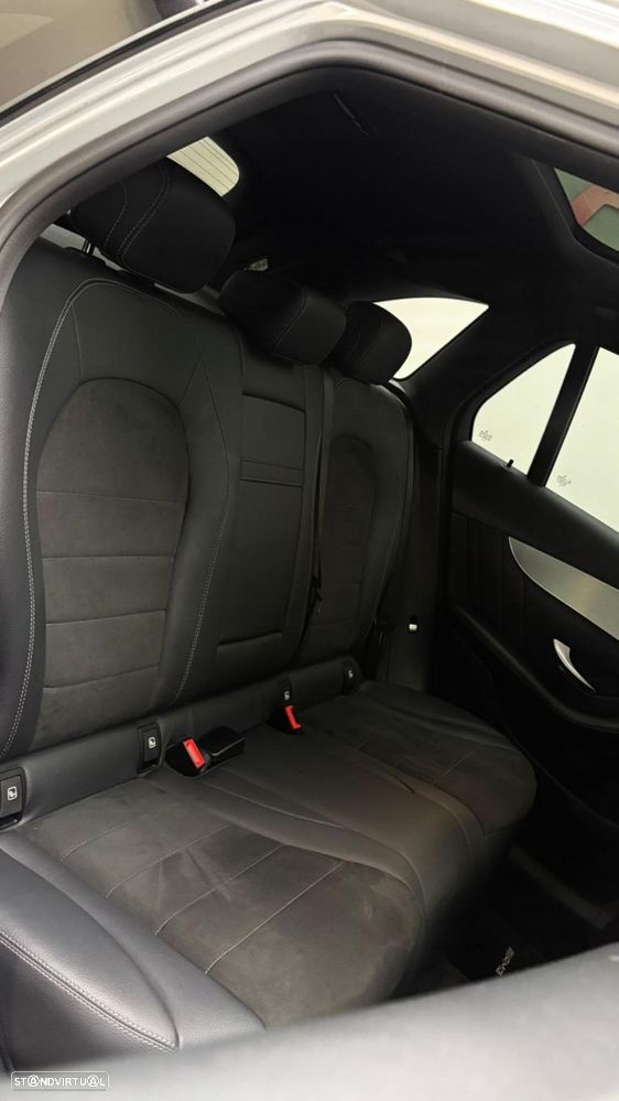 Mercedes-Benz GLC 250 d 4Matic 9G-TRONIC AMG Line - 24