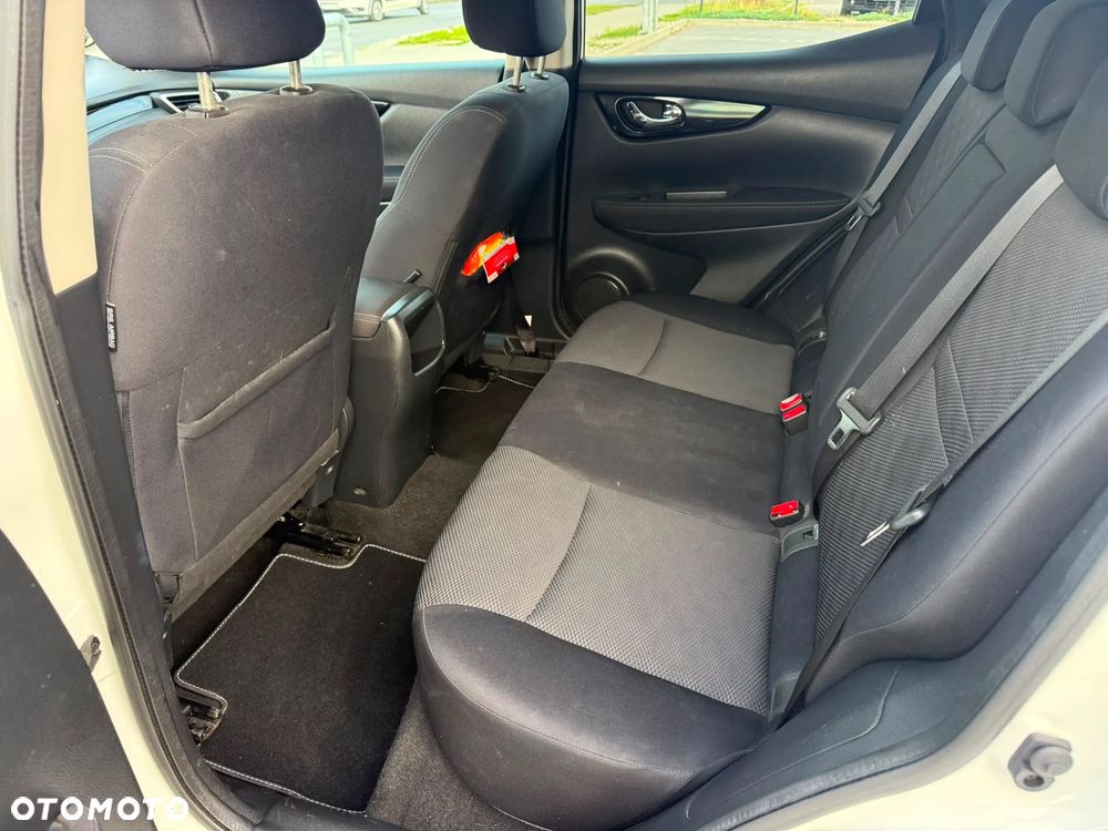 Nissan Qashqai 1.6 DCi Acenta EU6 - 10