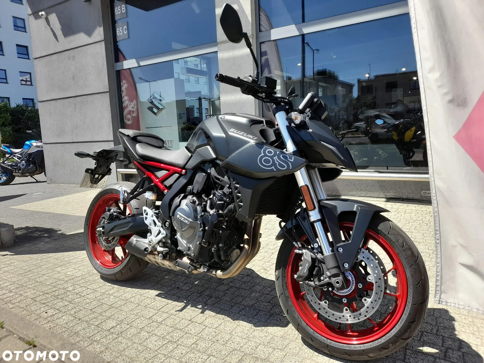 Suzuki GSX - 4