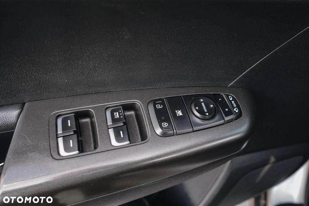 Kia Sportage 1.7 CRDI XL 2WD - 35