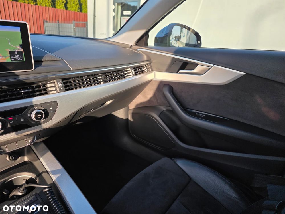 Audi A4 Avant 2.0 TDI S tronic - 12