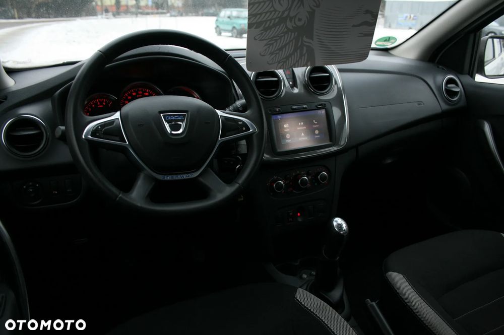 Dacia Sandero Stepway 0.9 TCe Laureate - 13
