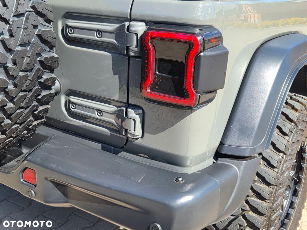 Jeep Wrangler Unlimited GME 2.0 Turbo Rubicon - 12