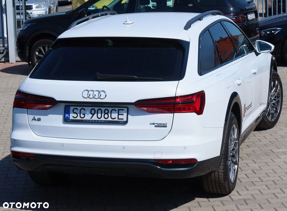 Audi A6 Allroad - 37