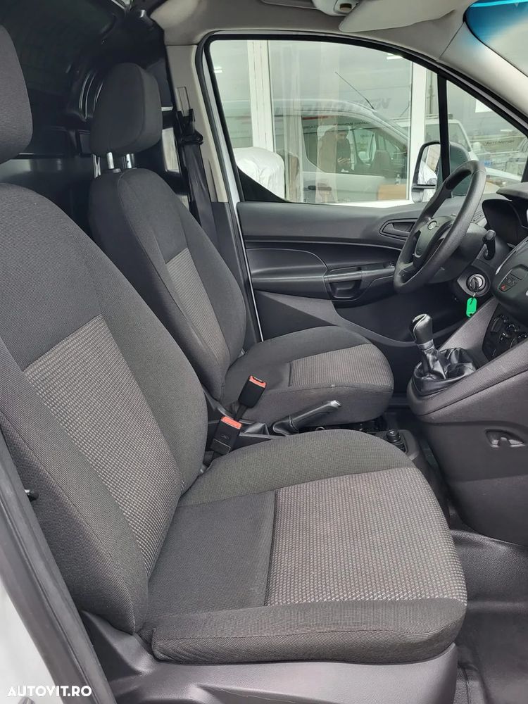 Ford Transit Connect - 10