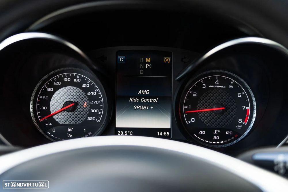 Mercedes-Benz C 63 AMG - 15