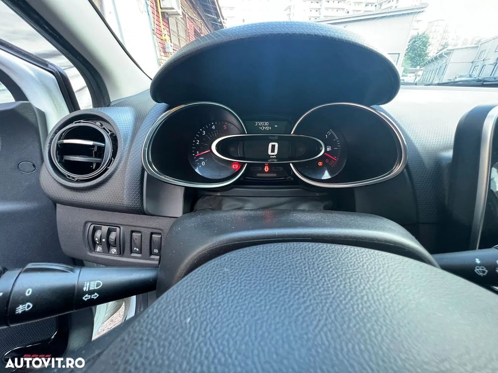 Renault Clio 1.5 dCi Dynamique - 6