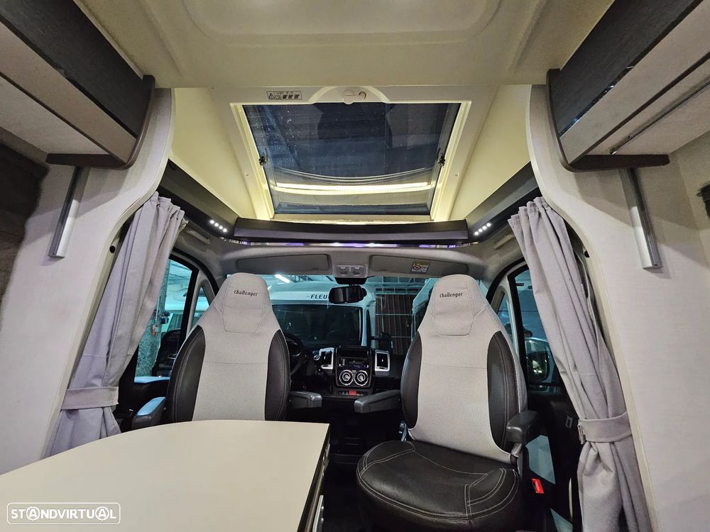 Challenger Genesis 275 Salão Face-to-face - 50