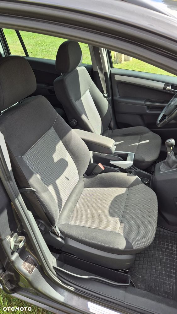 Opel Zafira 1.7 CDTI 111 - 30