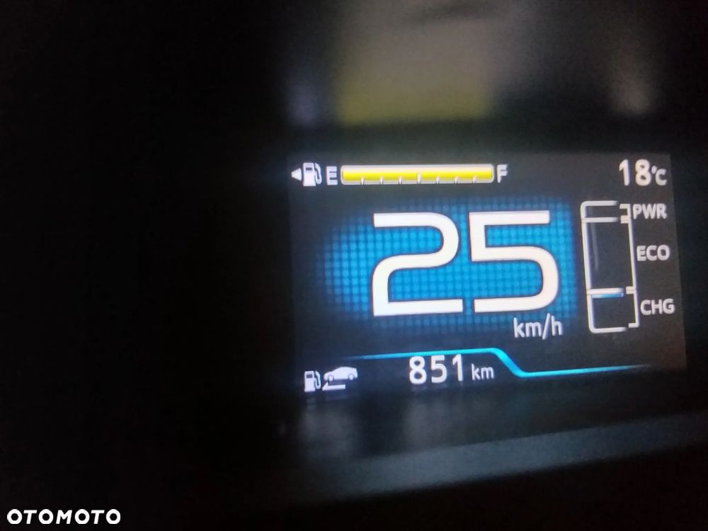 Toyota Prius 1.8 Hybrid Active - 21