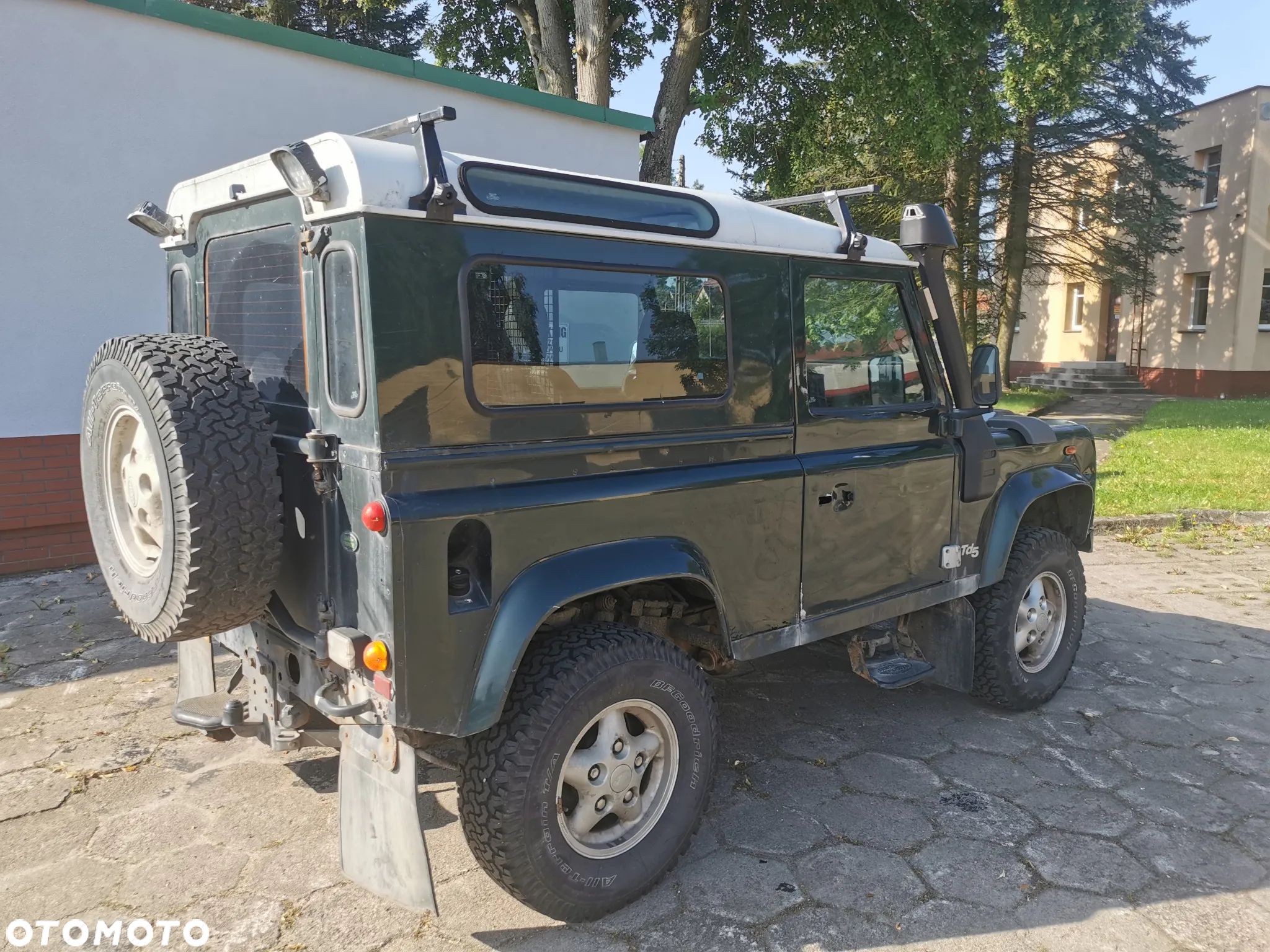 Land Rover Defender 90 2.5 TD5 - 4