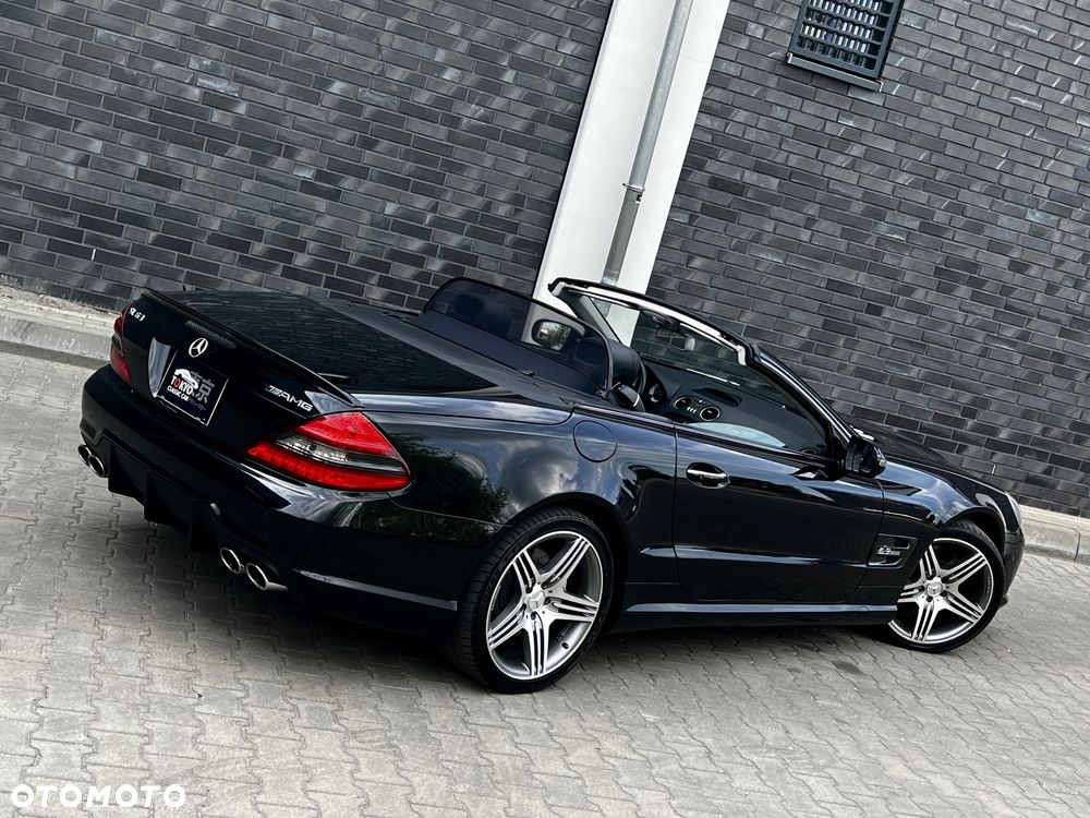 Mercedes-Benz SL 63 AMG - 6