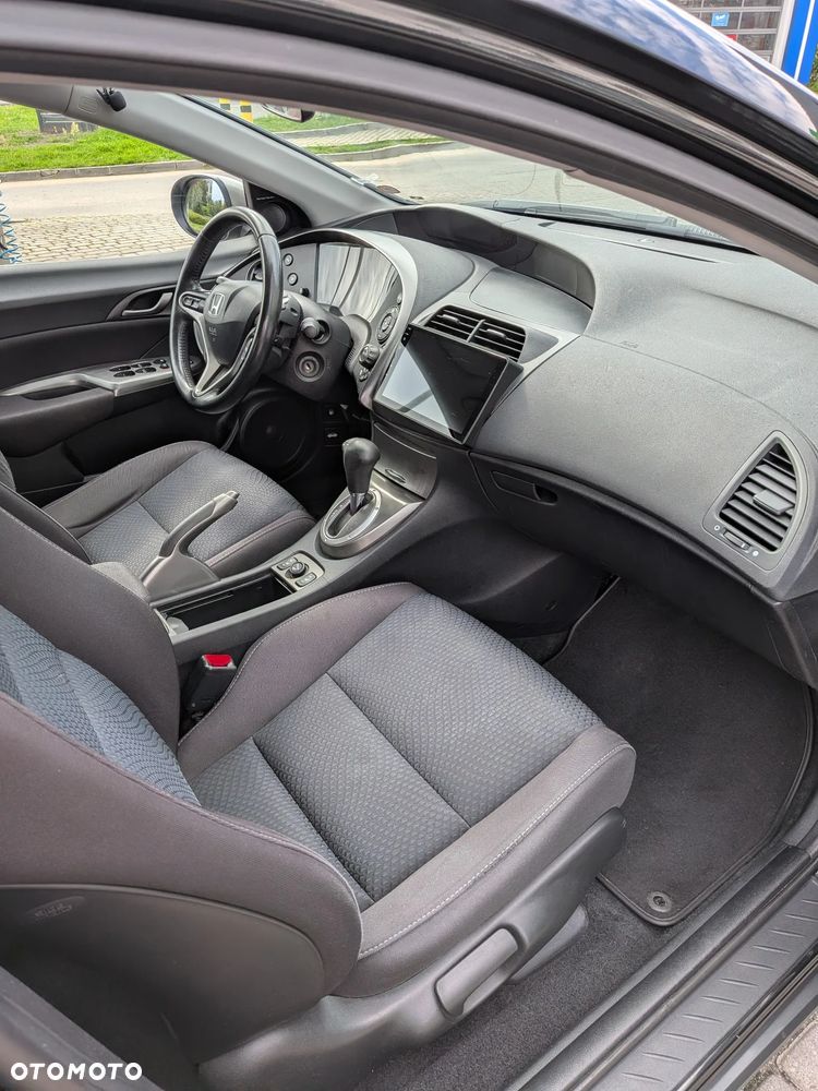 Honda Civic 1.8 Executive - 16