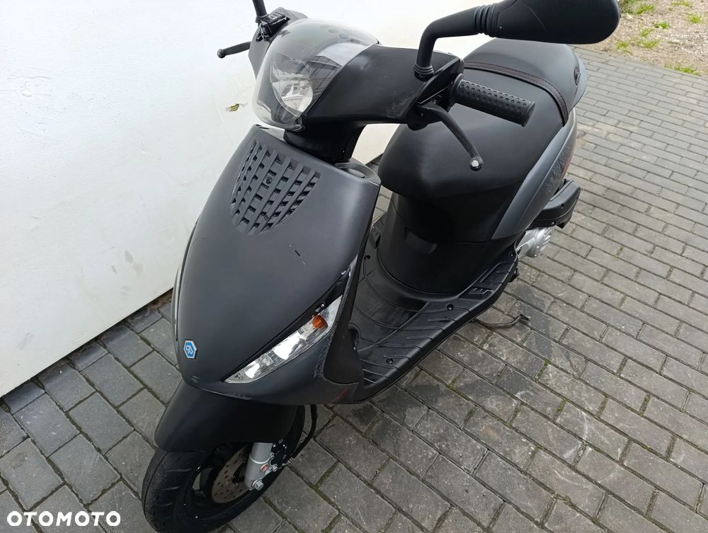 Piaggio ZIP - 9