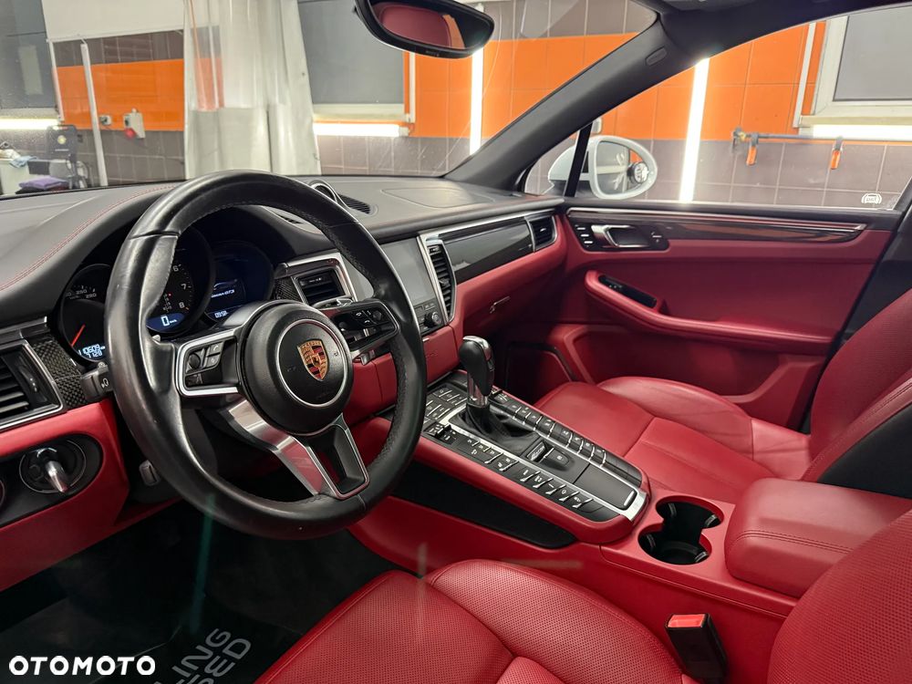 Porsche Macan GTS - 12