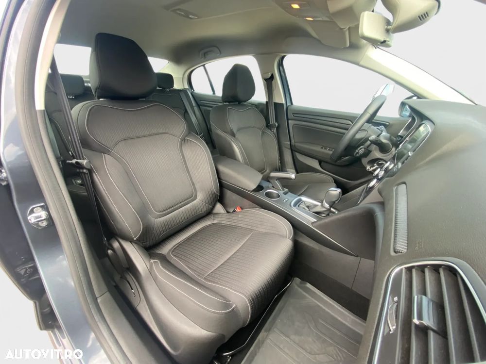 Renault Megane - 9