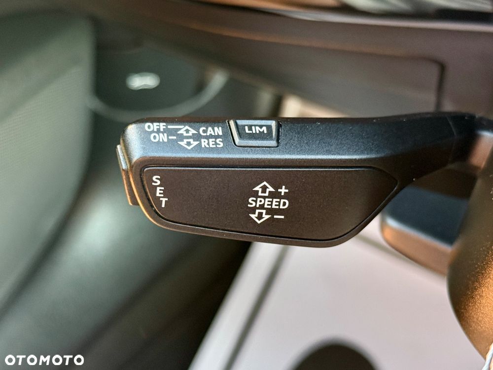 Audi A4 Limousine 40 TFSI mHEV S Line S tronic - 29