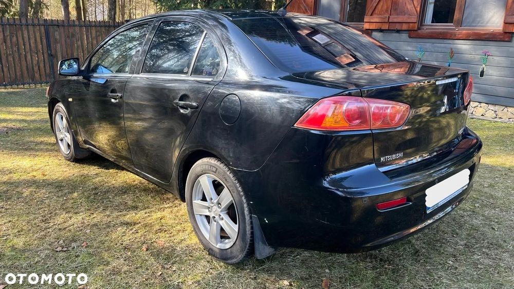 Mitsubishi Lancer 1.5 Invite - 5