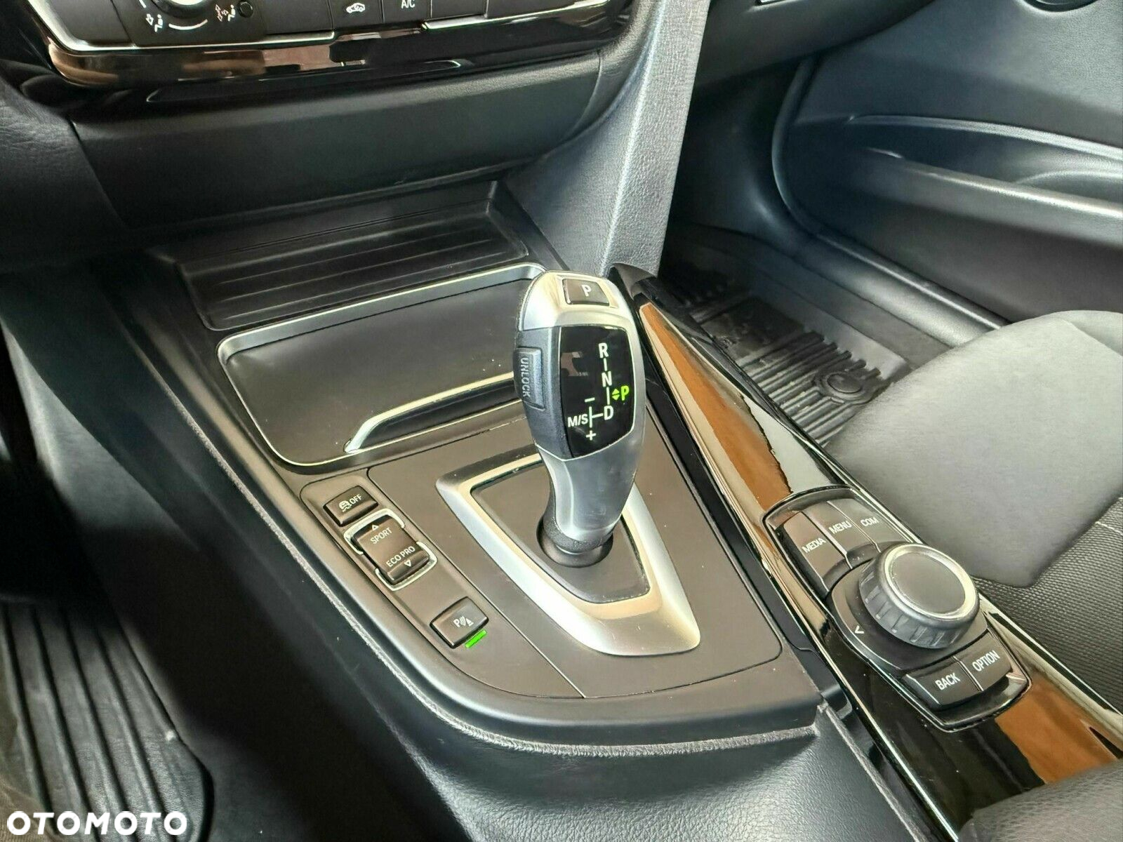 BMW Seria 3 - 22