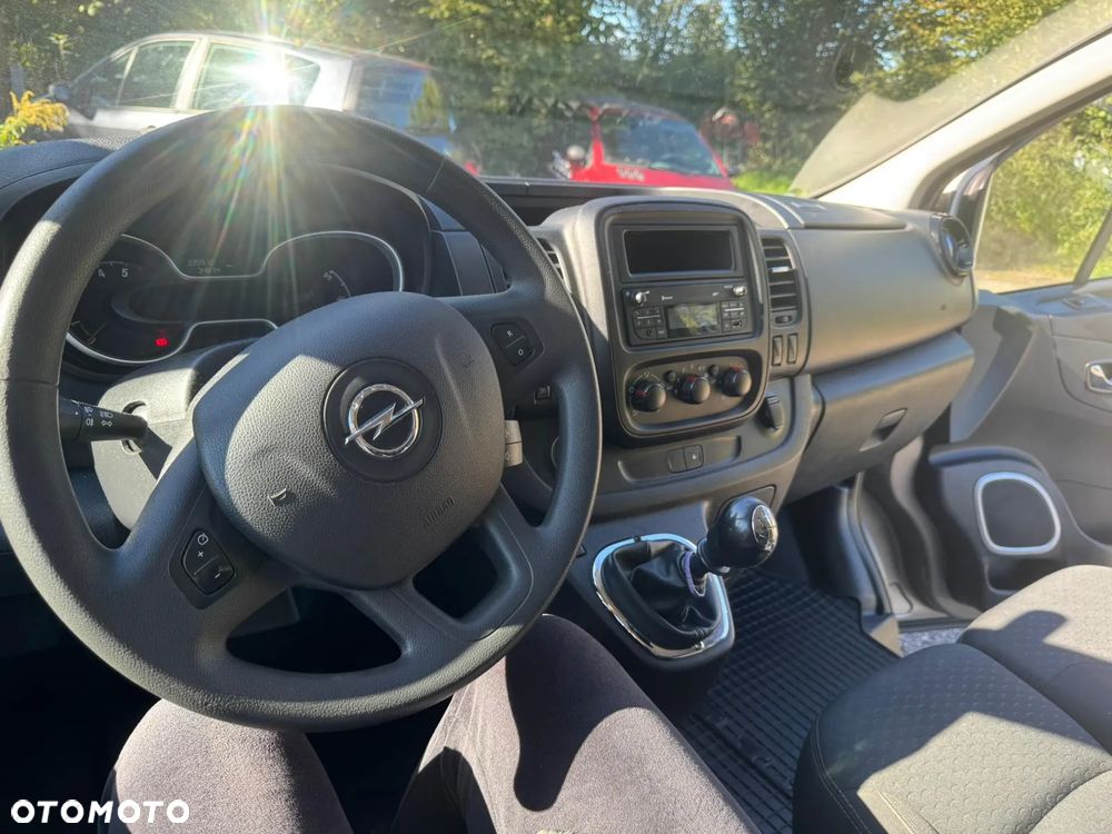 Opel Vivaro - 3
