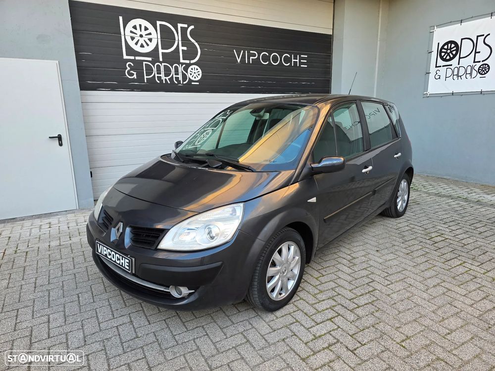 Renault Scénic 1.5 dCi Dynamique S - 2