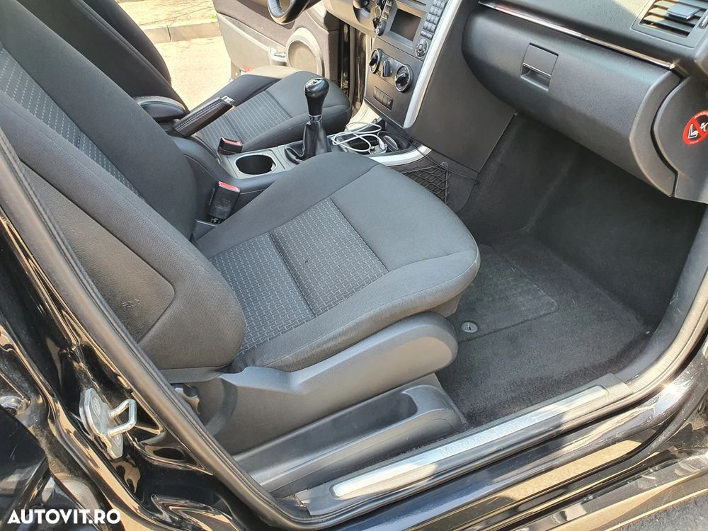 Mercedes-Benz B 180 CDI - 10