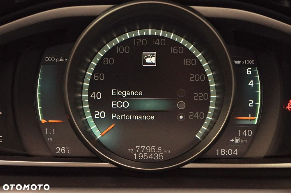 Volvo V40 T3 Ocean Race - 26