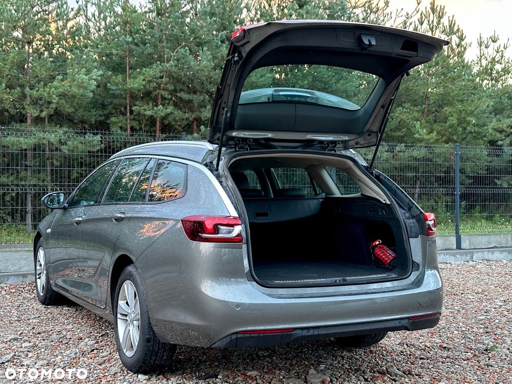 Opel Insignia - 27